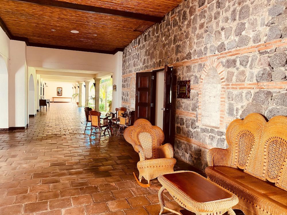 Hotel El Internacional Granada Bagian luar foto