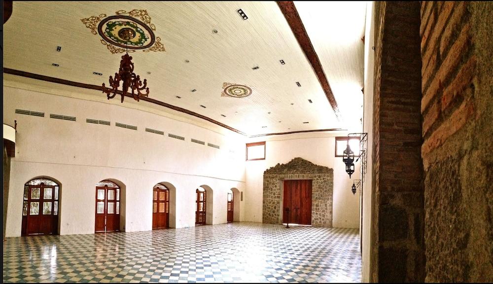 Hotel El Internacional Granada Bagian luar foto