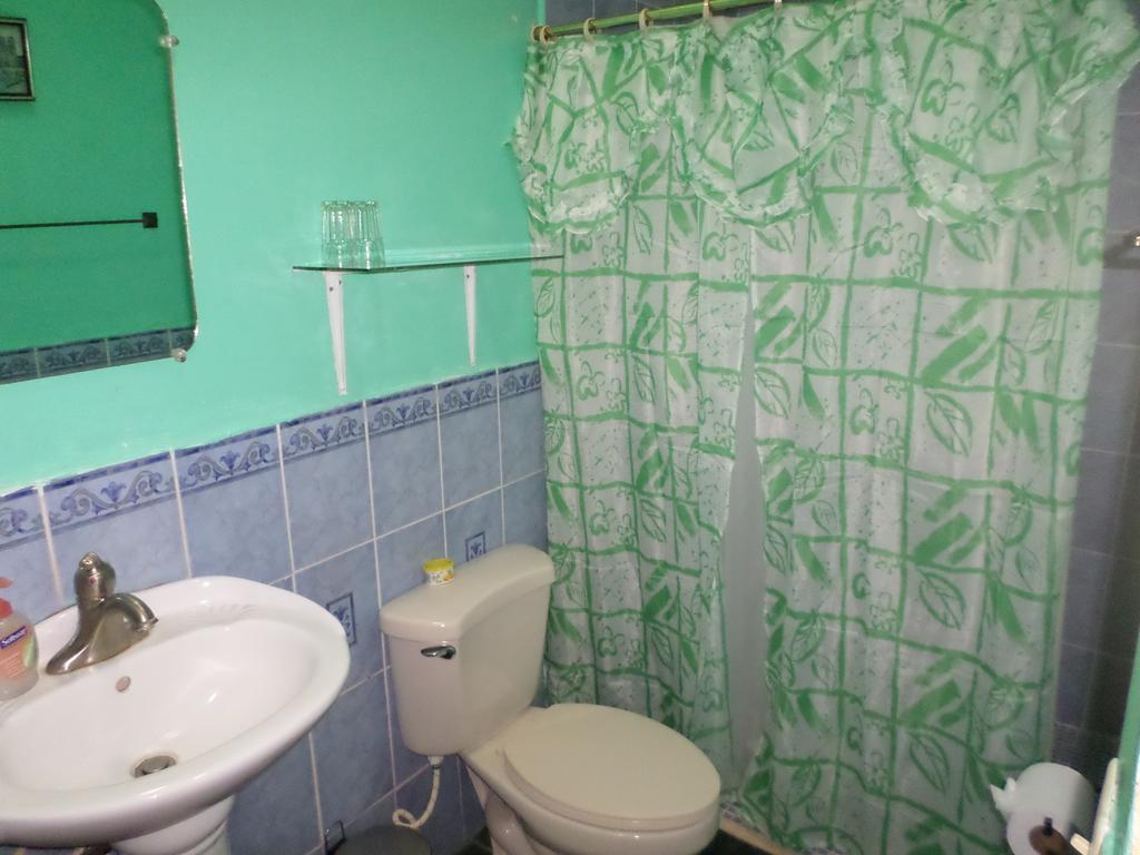 Hotel El Internacional Granada Ruang foto